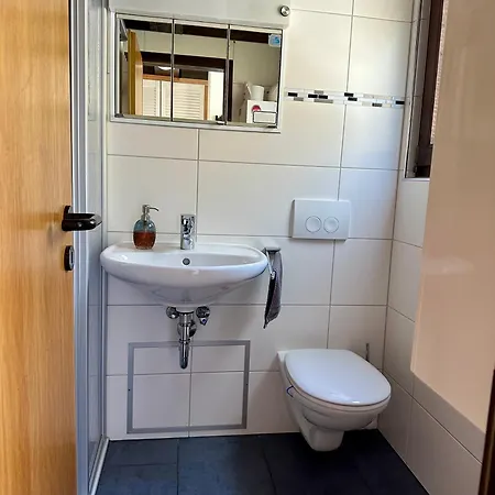Holiday home Pur-waldurlaub Im Tiny House Ronshausen