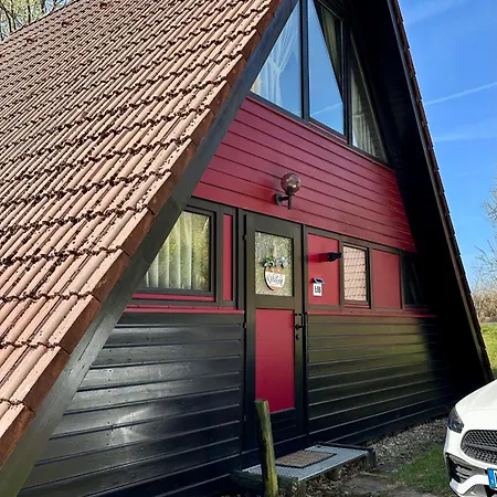 Сasa de vacaciones Pur-waldurlaub Im Tiny House Ronshausen